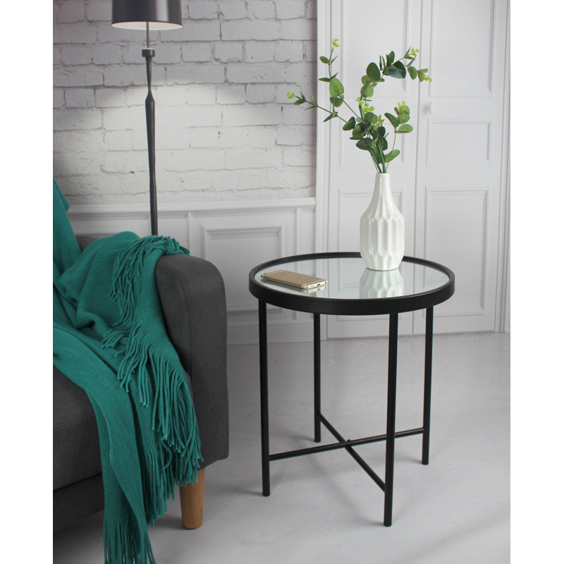 Metts End Table, Black