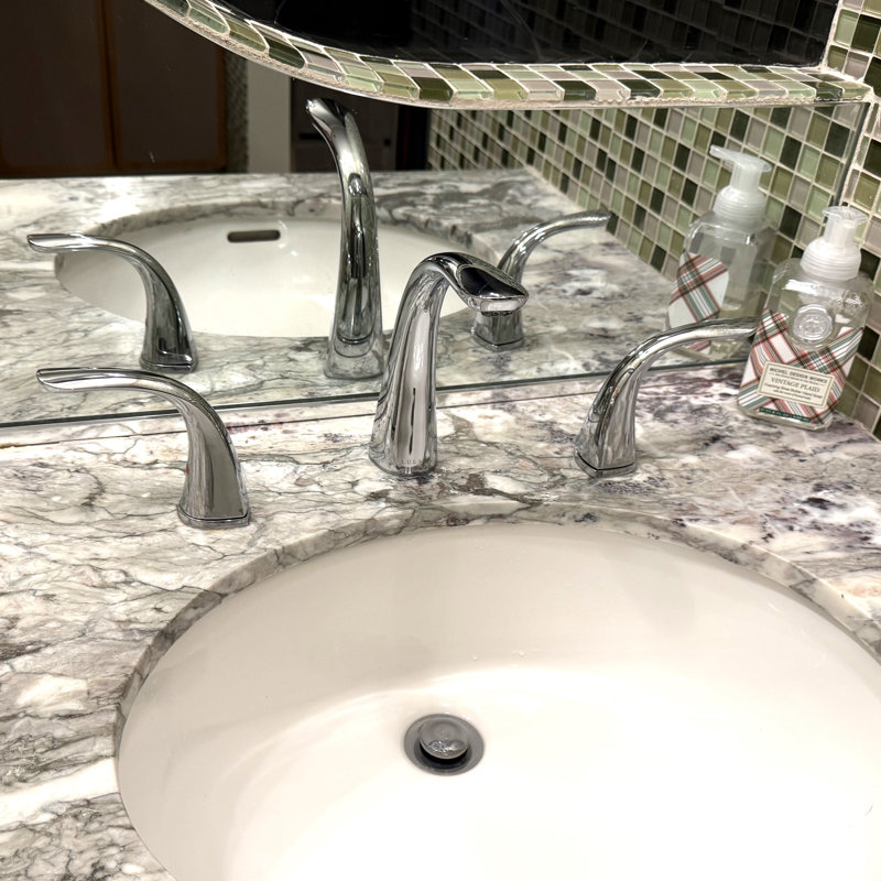 Robinet de salle de bain espacé avec ensemble de bonde Lulani Kauai, Chrome