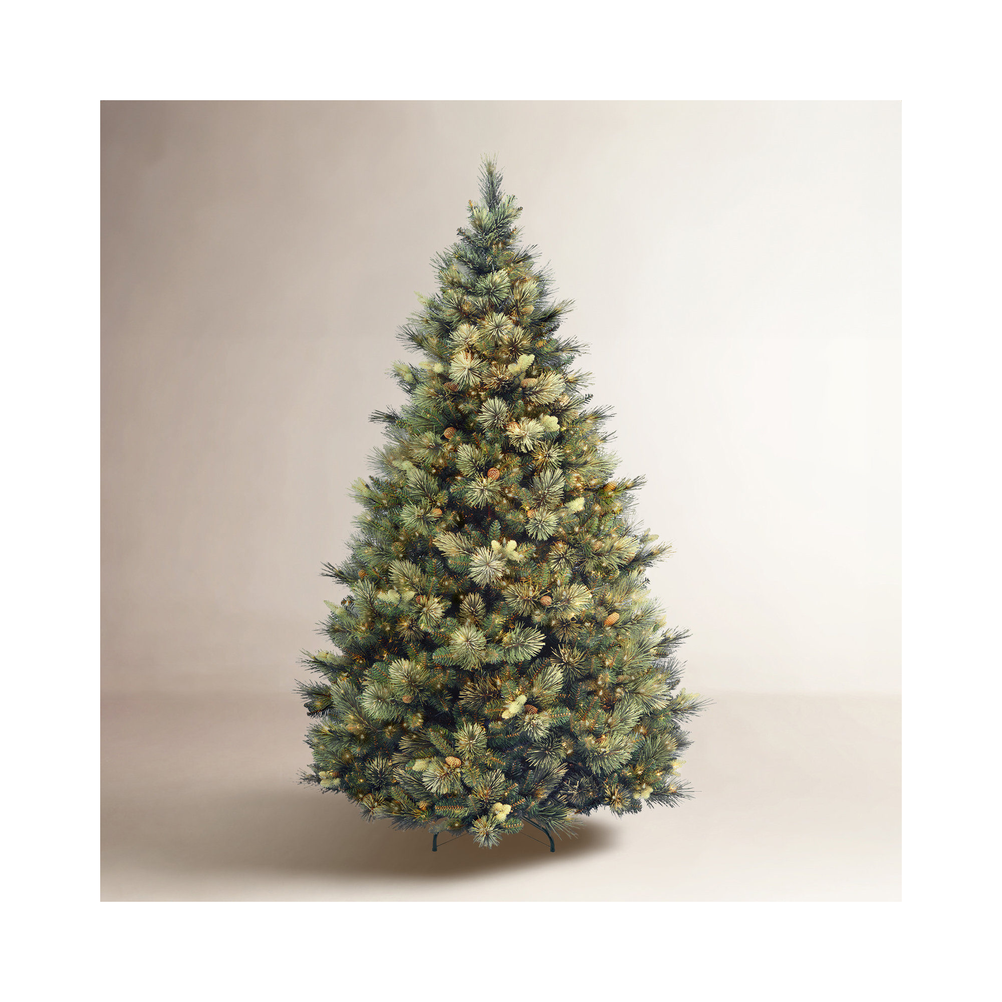  Carolina Pine Tree with Clear Lights, 7.5'