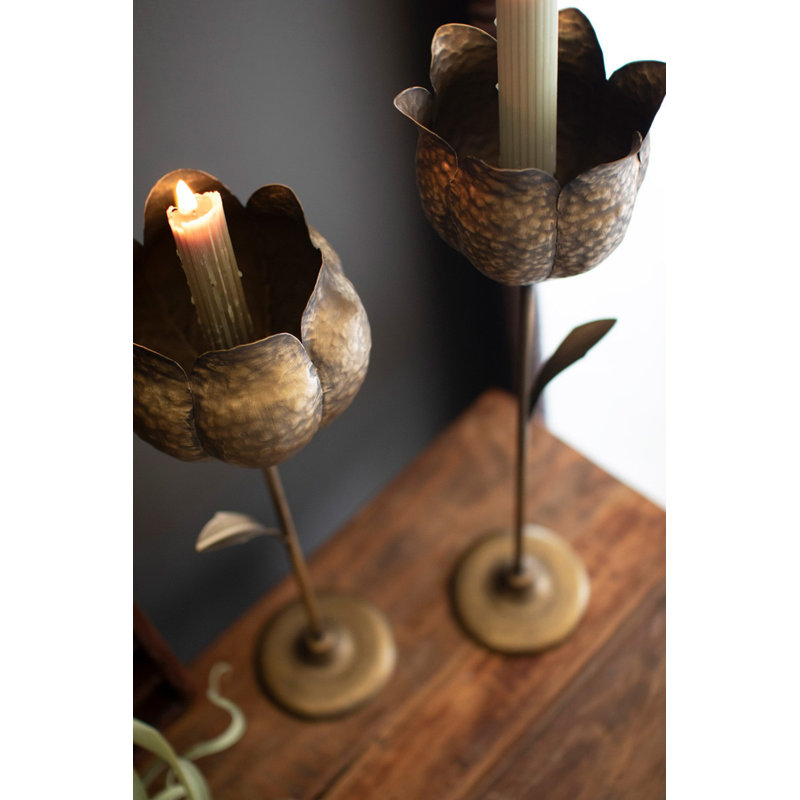  Ensemble de 2 porte-bougies en forme de tulipe en laiton antique H 20,5 po