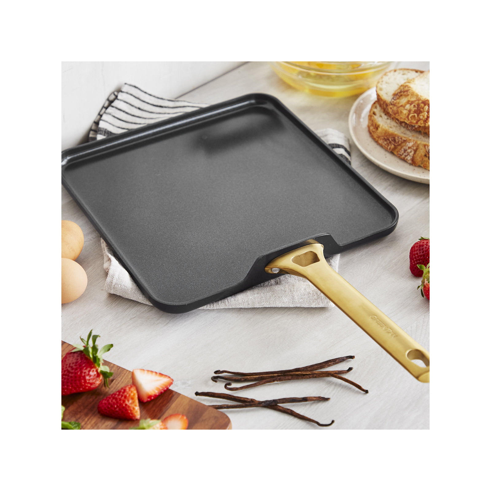 GreenPan Reserve Black Healthy Ceramic Nonstick Griddle, 11"