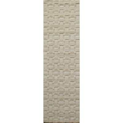 Carissa Ivory Hand-Tufted Geometric Wool Rug