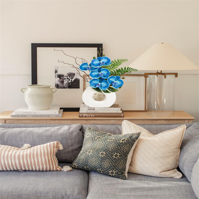 Arrangement in Vase, Blue, White