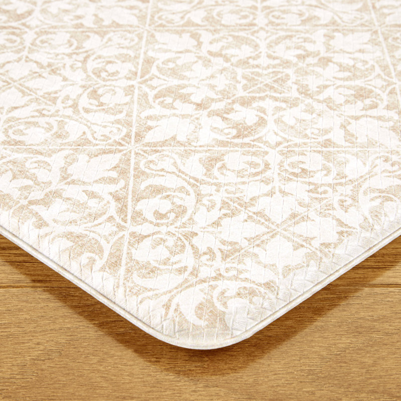 TOWN & COUNTRY BASICS Comfort Plus Non-Slip Backing Vintage Medallion Tile Anti Fatigue Comfort Mat, Rectangle 1'6" x 3'3"