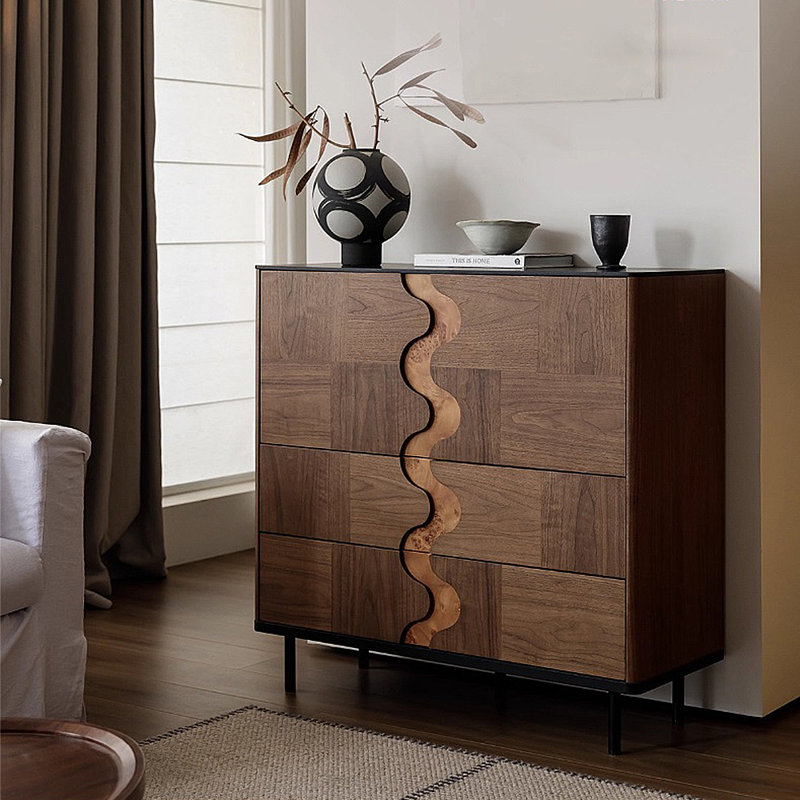Armoire ou buffet rétro de style français