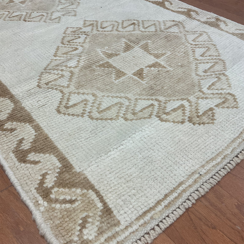Bungalow Rose Handmade Turkish Oushak Wool Runner