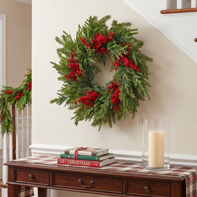 24" Natural Touch With Berry Wreath