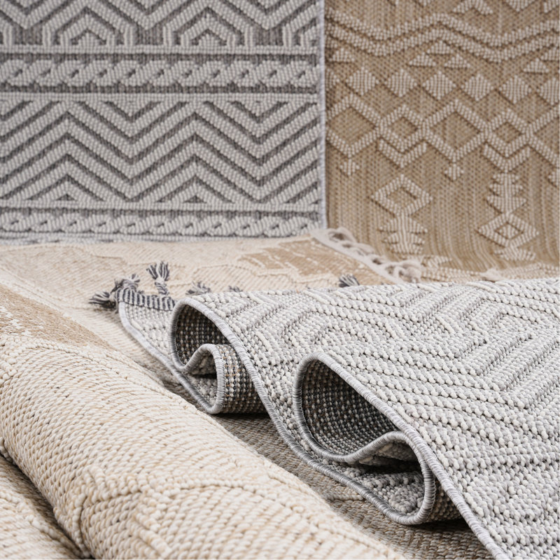 Gray/white Medallion Area Rug - Stain , Non-shedding, Pet-, Bedroom Piece, Medium Pile Height Stain-, , Ideal For Indoor & Outdoor, Multiple Color Options, Soft Texture