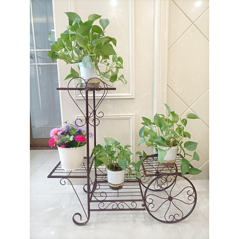  A Multi-Level Plant Stand