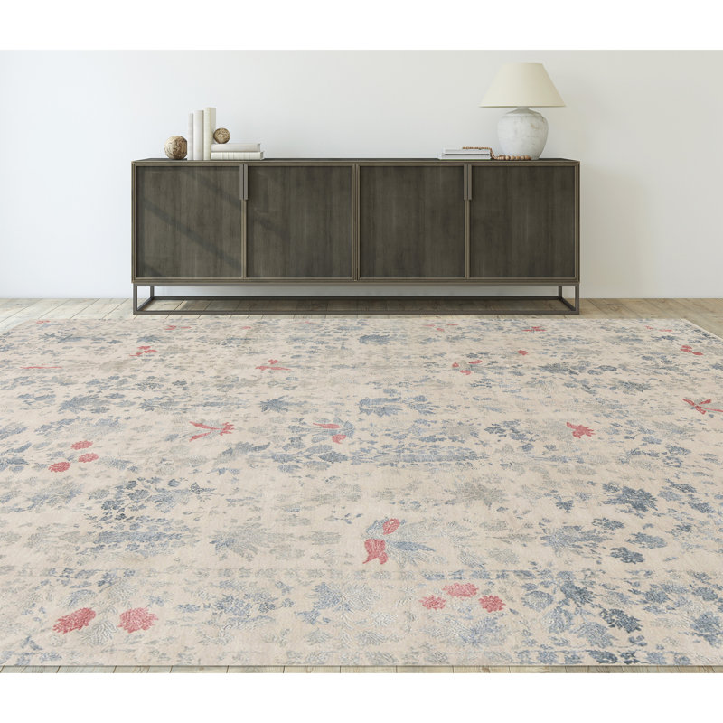 Shamas Floral Area Rug