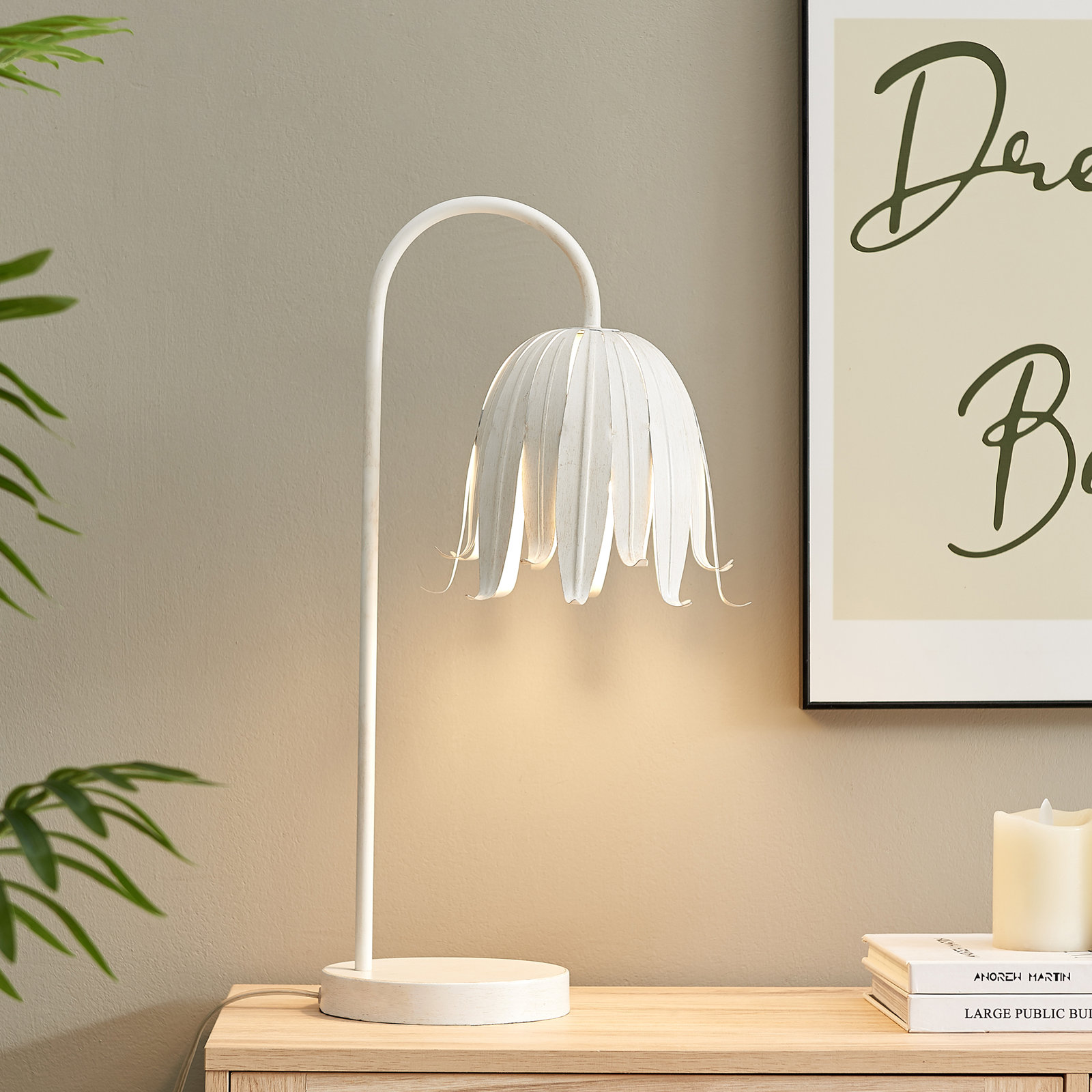 Kialani Steel Table Lamp, White