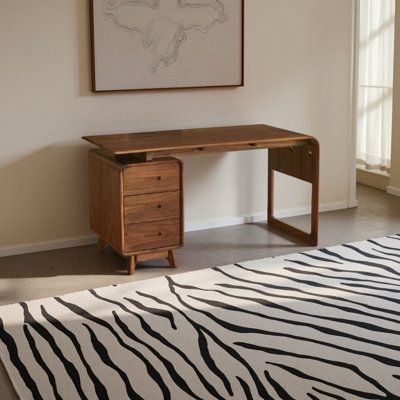 Walnut wood solid wood high-end desk