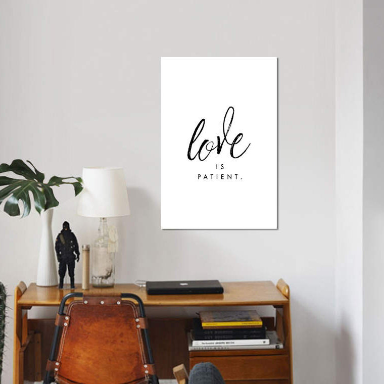 « love is patient », art textuel sur toile, H 18 po x l 12 po x P 1,5 po, Toile tendue, Pas de tapis