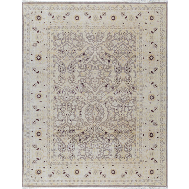 Wool Oriental Area Rug in Taupe/Ivory