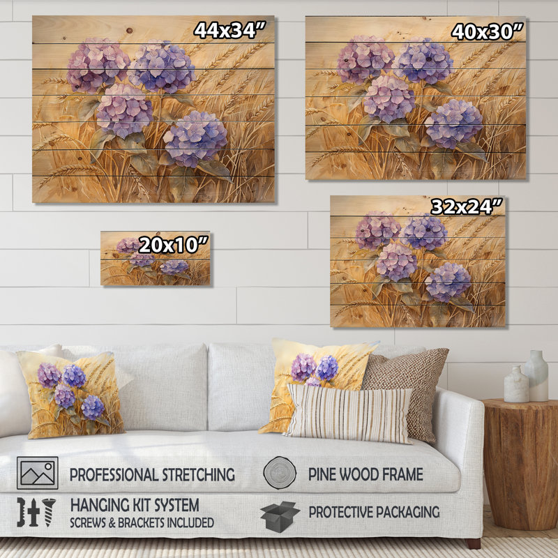 Hortensias dans la récolte de blé II - impression d'hortensias sur bois de pin naturel, H 30 po x l 40 po