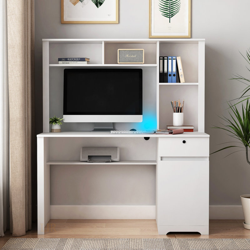 Bureau d'ordinateur polyvalent avec huche, bibliothèque et ports de chargement, idéal pour le bureau à domicile et le bureau