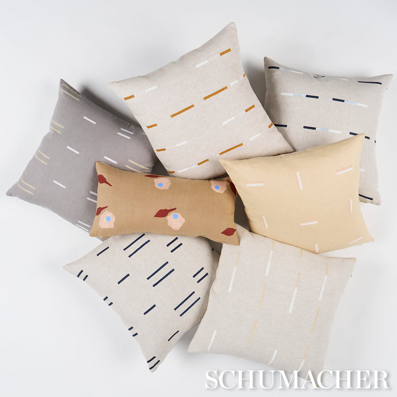 Coussin décoratif Schumacher x Caroline Z Hurley Aquinnah