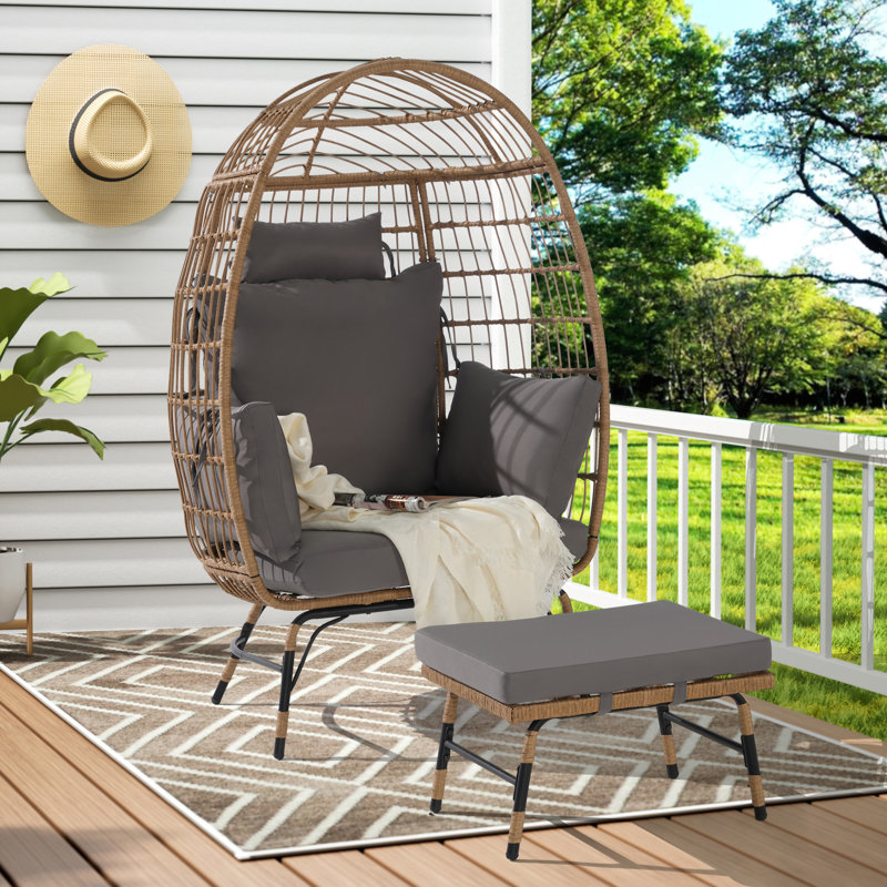 Fauteuil en osier, Brun / gris foncé
