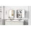 Armoire à pharmacie en aluminium 16 po x 24 po avec miroir, tablettes réglables, charnières silencieuses, armoire de rangement argentée facile à assembler pour les articles de toilette, grande capacité