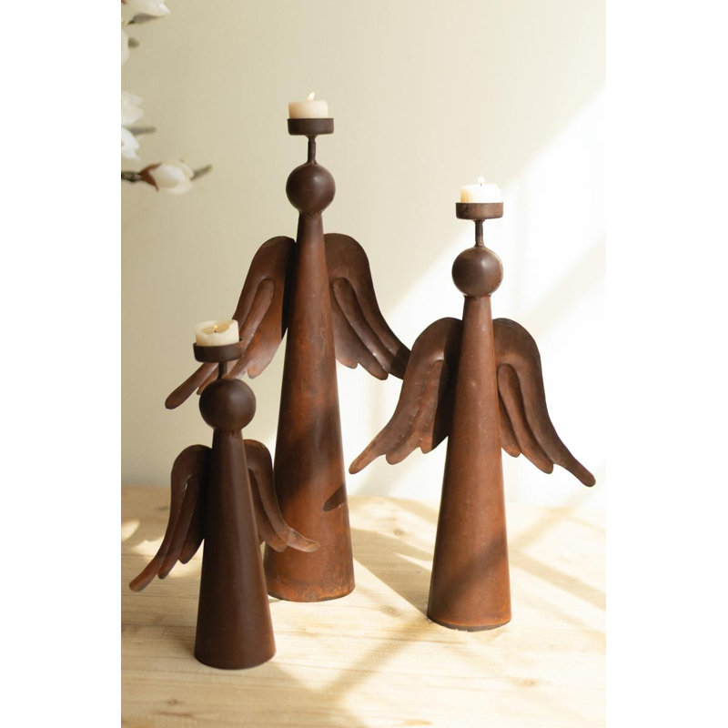 Ensemble de trois anges en fer rustique
