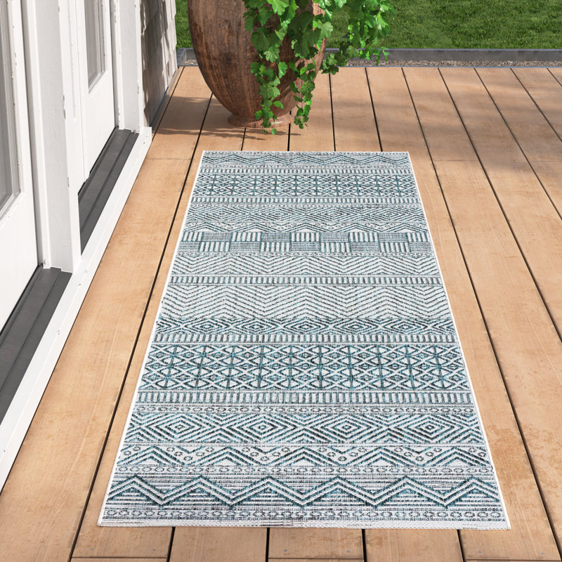 Melillo Southwestern Turquoise Indoor/Outdoor Area Rug, Runner 2'3" x 8'
