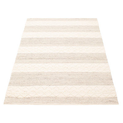Sienna White Rug 5'1" x 8'2"