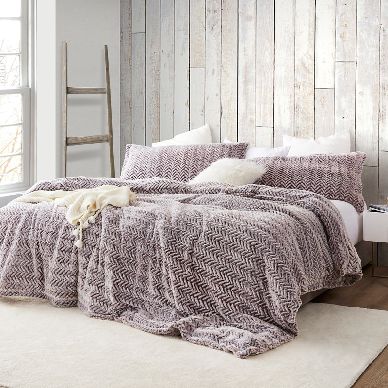 Peak Of Cozy Baffle Box Stitch Chevron / Zig Zag Comforter Set, Queen Comforter + 2 Standard Shams, Frosted Sierra