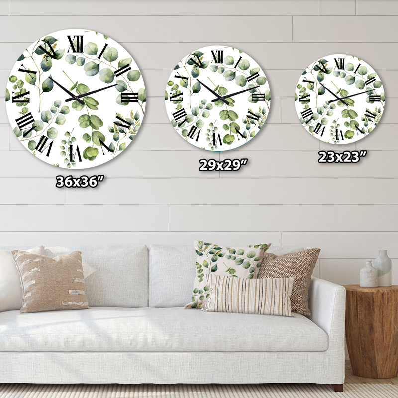 Green Eucalyptus Branches III - Horloge murale traditionnelle, Moyenne