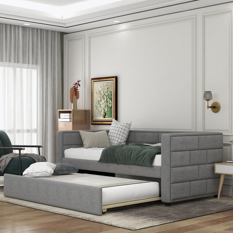 Jeyline Upholstered Daybed