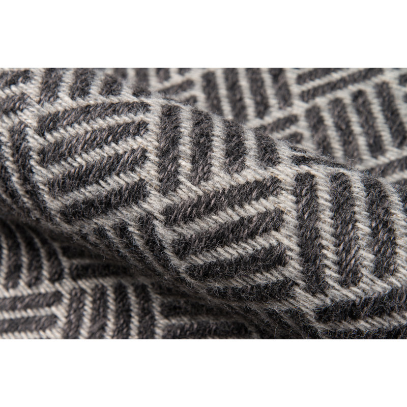 Sarin Geometric Indoor / Outdoor Rug, Rectangle 6'7" x 9'6"