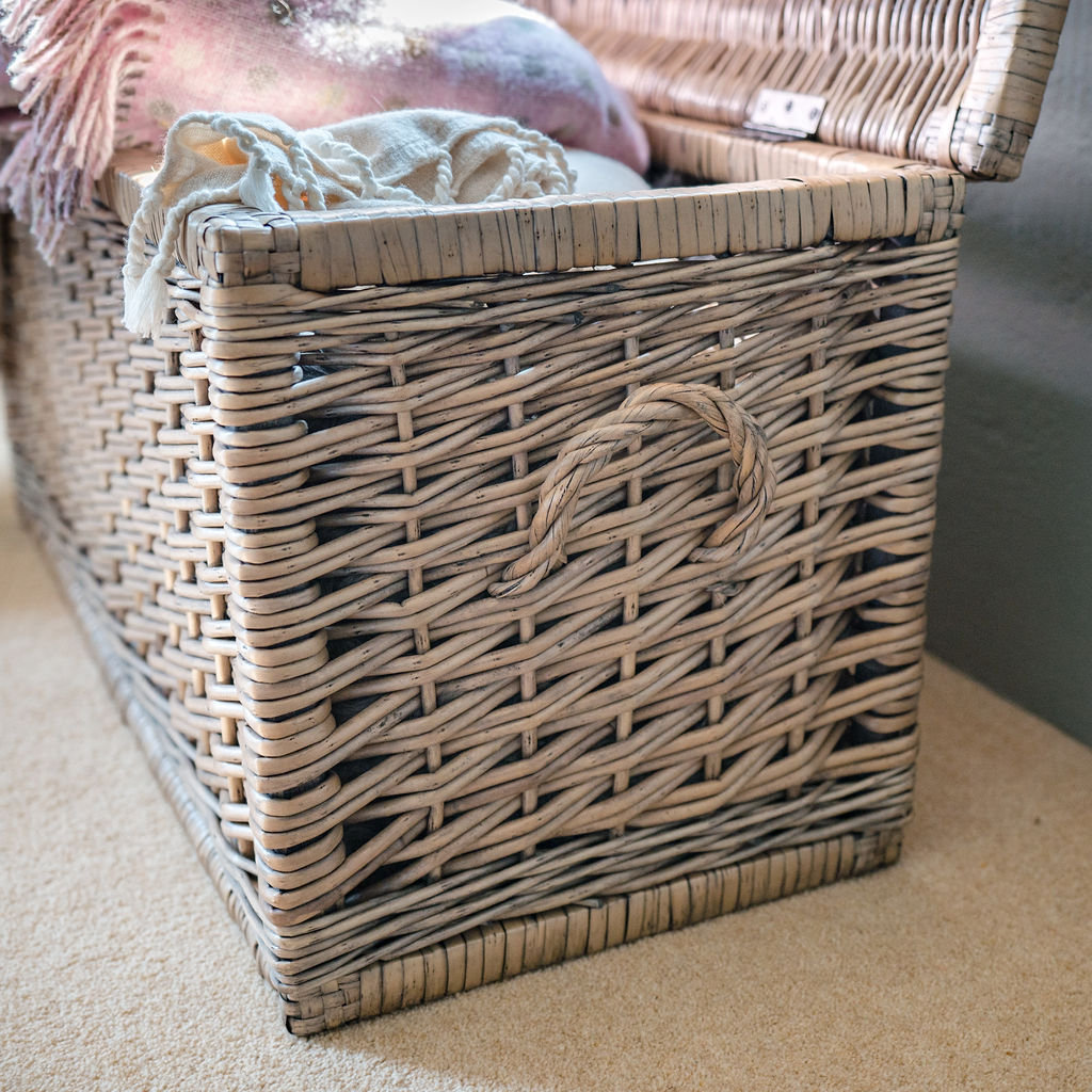 Large Light Grey Wicker Storage Trunk Double Weave Basket with Lid