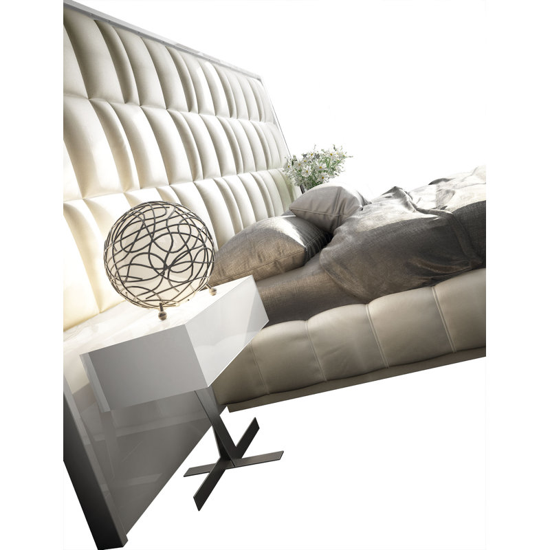 Annalya Upholstered Bed, Queen, High Gloss