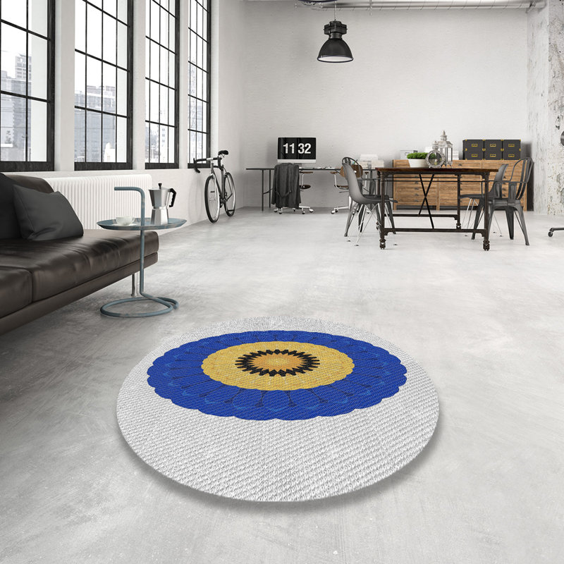 Indoor Rug, Round 7'