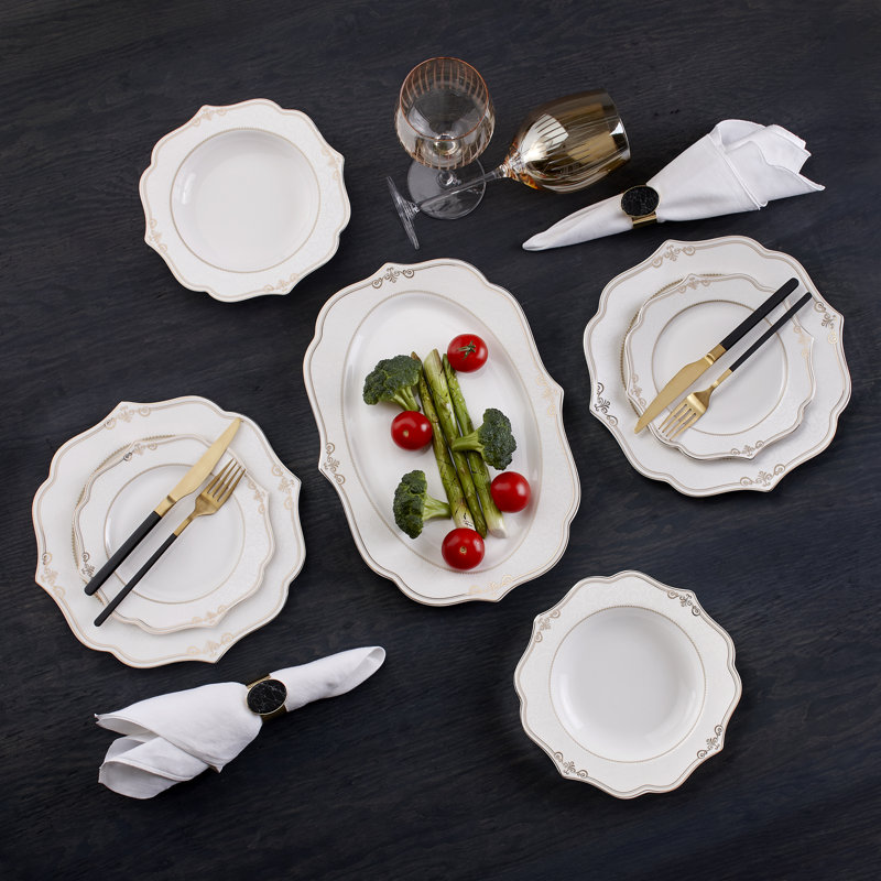 Beauman 18 Piece Bone China Dinnerware Set - Service for 6
