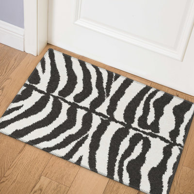 Reme Chenille Washable Animal Print Indoor / Outdoor Rug