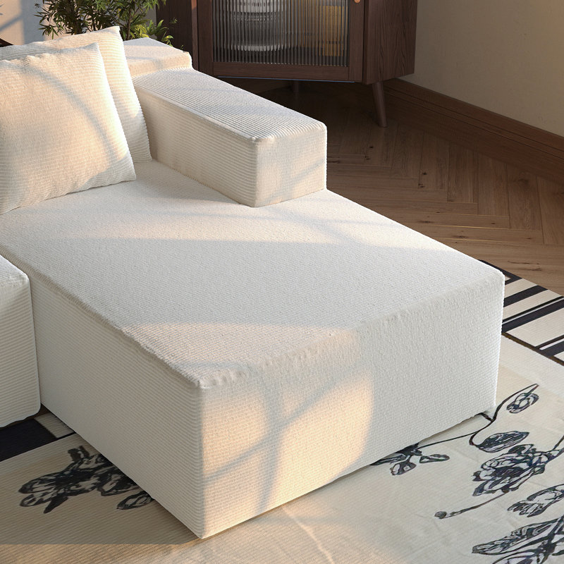 Modern Upholstered Sectional Sofa With Chaise And Matching Pillows — Soft Textured Fabric, Deep Seats & Plush Cushions, Perfect For Contemporary Living Rooms