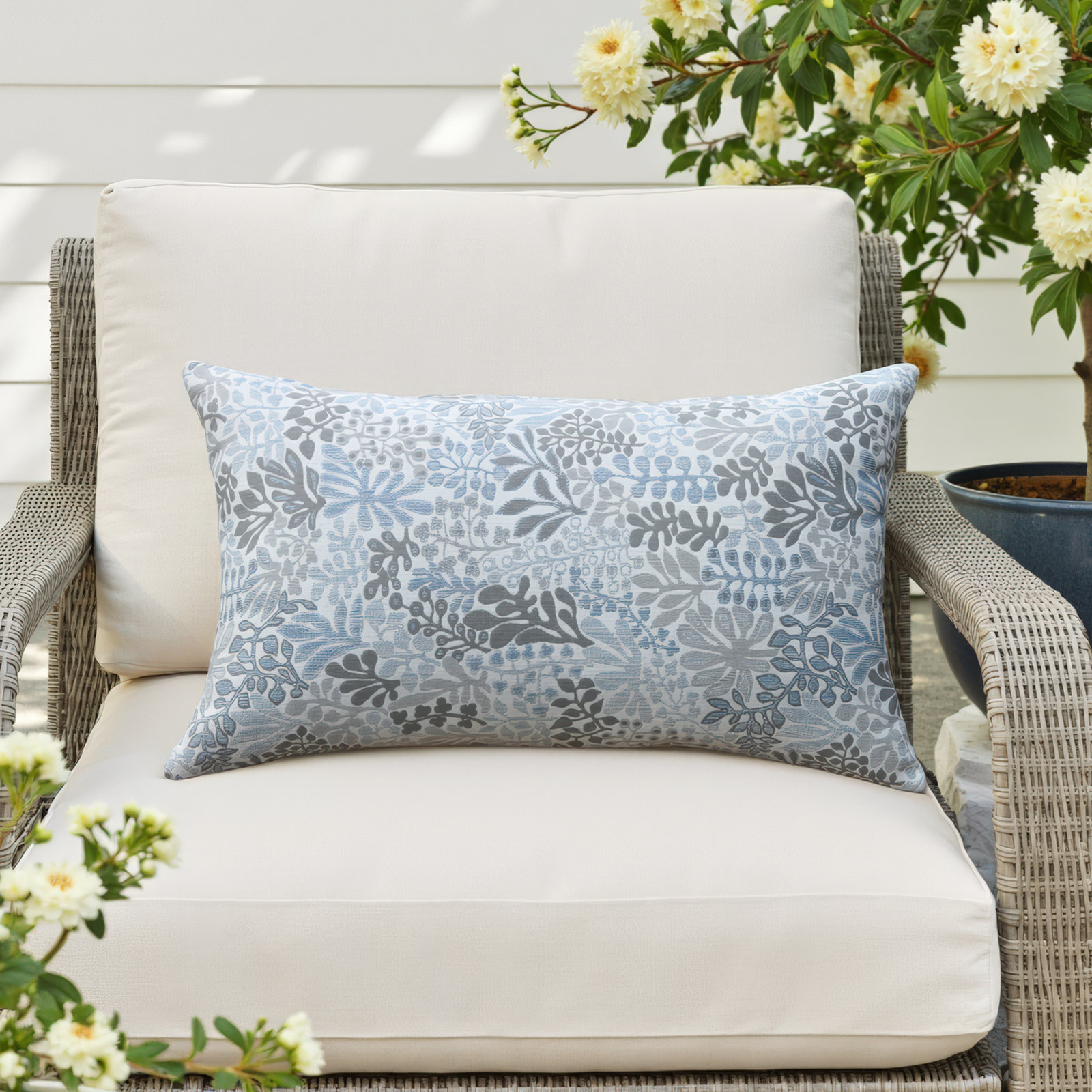 Edan Pillow