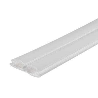 Charnière de panneau en polypropylène noir de 1/4 po Outwater - longueur de 12 pi coupée à (3) pièces de 48 po