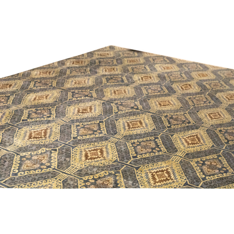 Hand Knotted Wool Area Rug in Blue