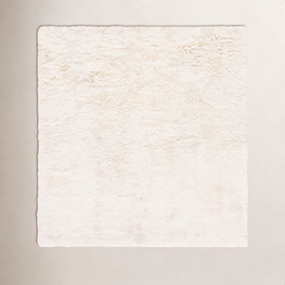 Mera Handmade Sheepskin White Area Rug