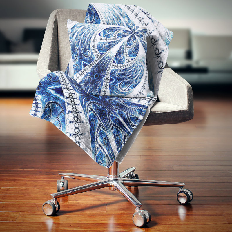Coussin décoratif floral symétrique à grande fleur, 16 po x 1 po, Coussin décoratif