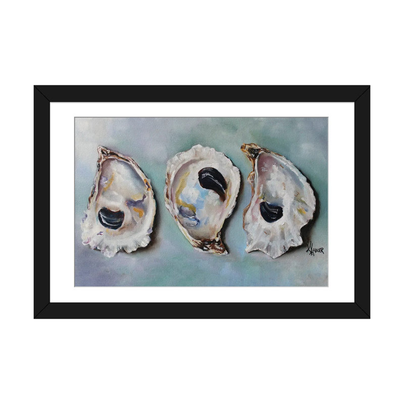«Bay Oyster Shells» par Kristine Kainer, reproduction, Papier dans un cadre photo, H 24 po x l 32 po, Noir