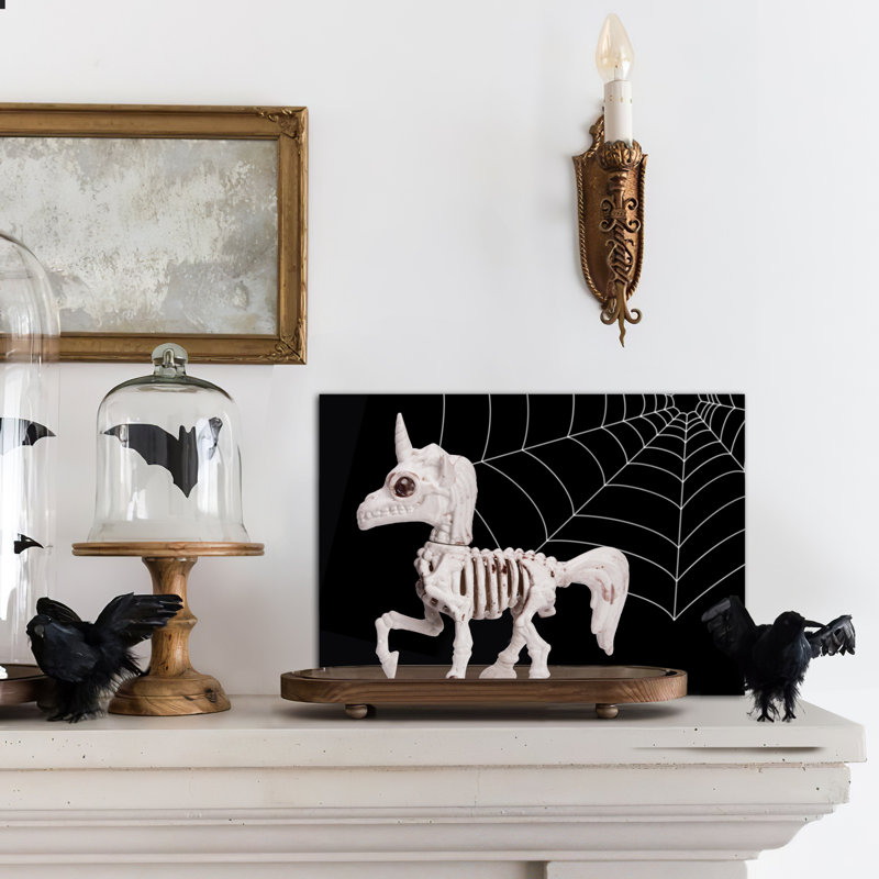 Figurine de squelette de licorne