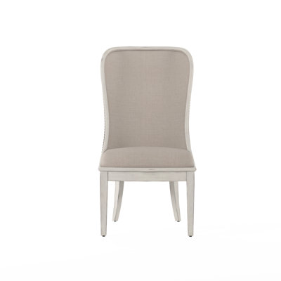 Chaise d'appoint rembourrée en alcôve beige