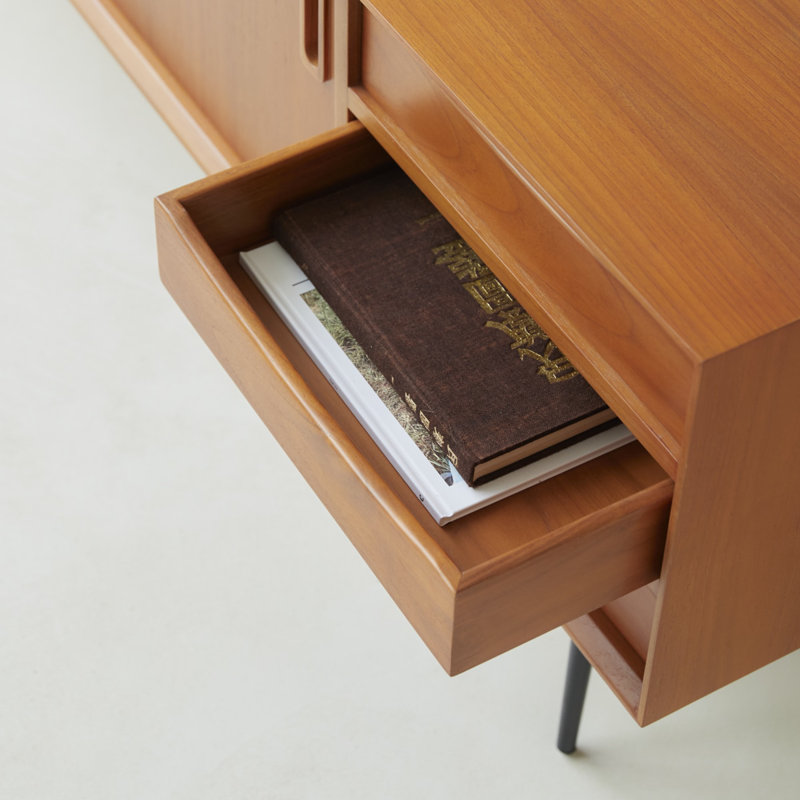 Simen Media Console