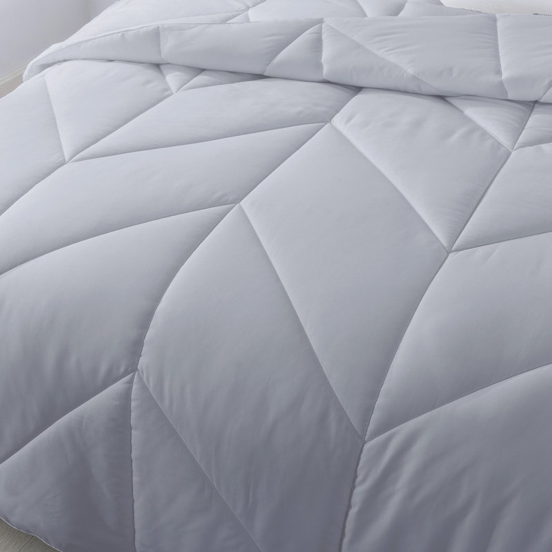 Modern Comforter, Twin, Glacier Gray