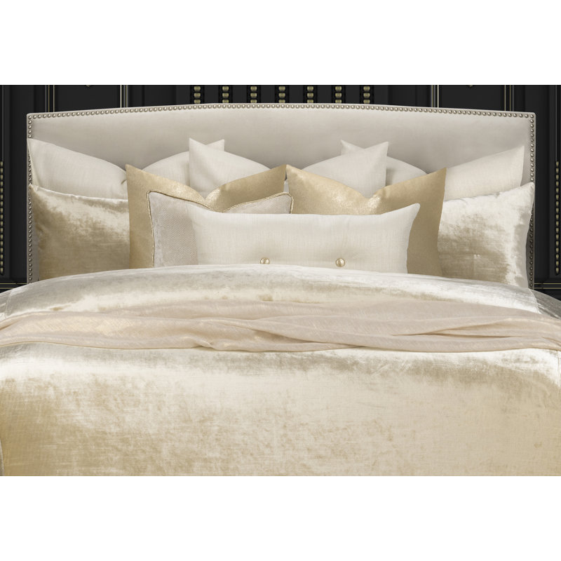 Golden Hours Gold Velvet Duvet Cover & Insert Set, King Duvet Cover + 5 Shame + 4 Throw Pillows
