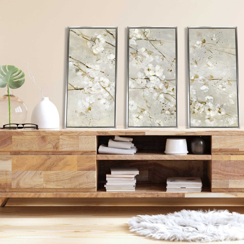 «Soft Spring Blossoms» par Sally Swatland, impression sur toile flottante 3 pièces, H 33,5 po x l 52,5 po x P 2 po