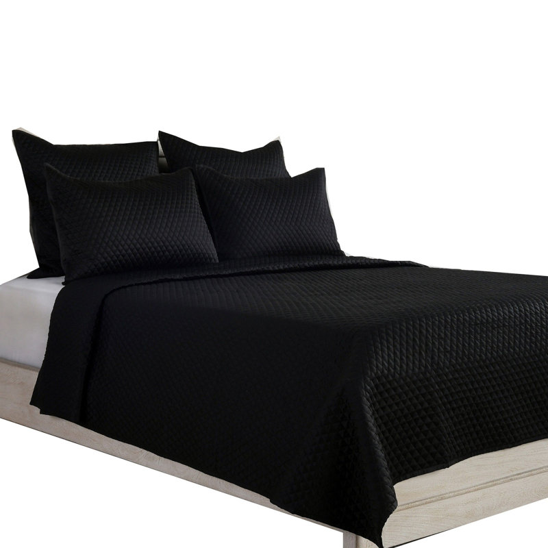 Winthrop Quilt, Queen Quilt, Black