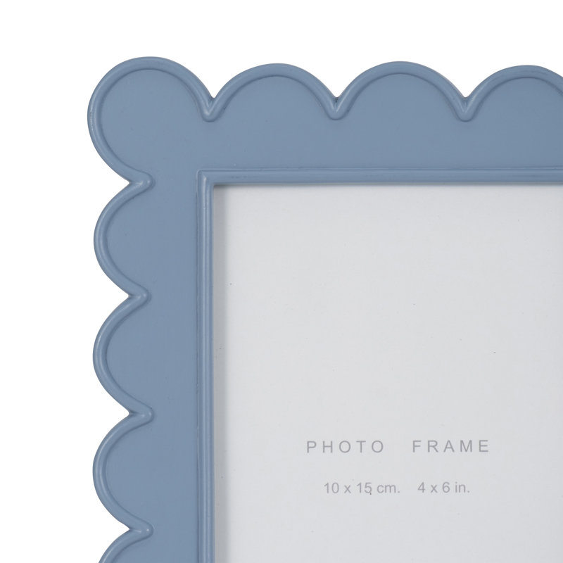 Cadre photo en résine avec bords festonnés et support intégré, L 4 po x H 6 po
